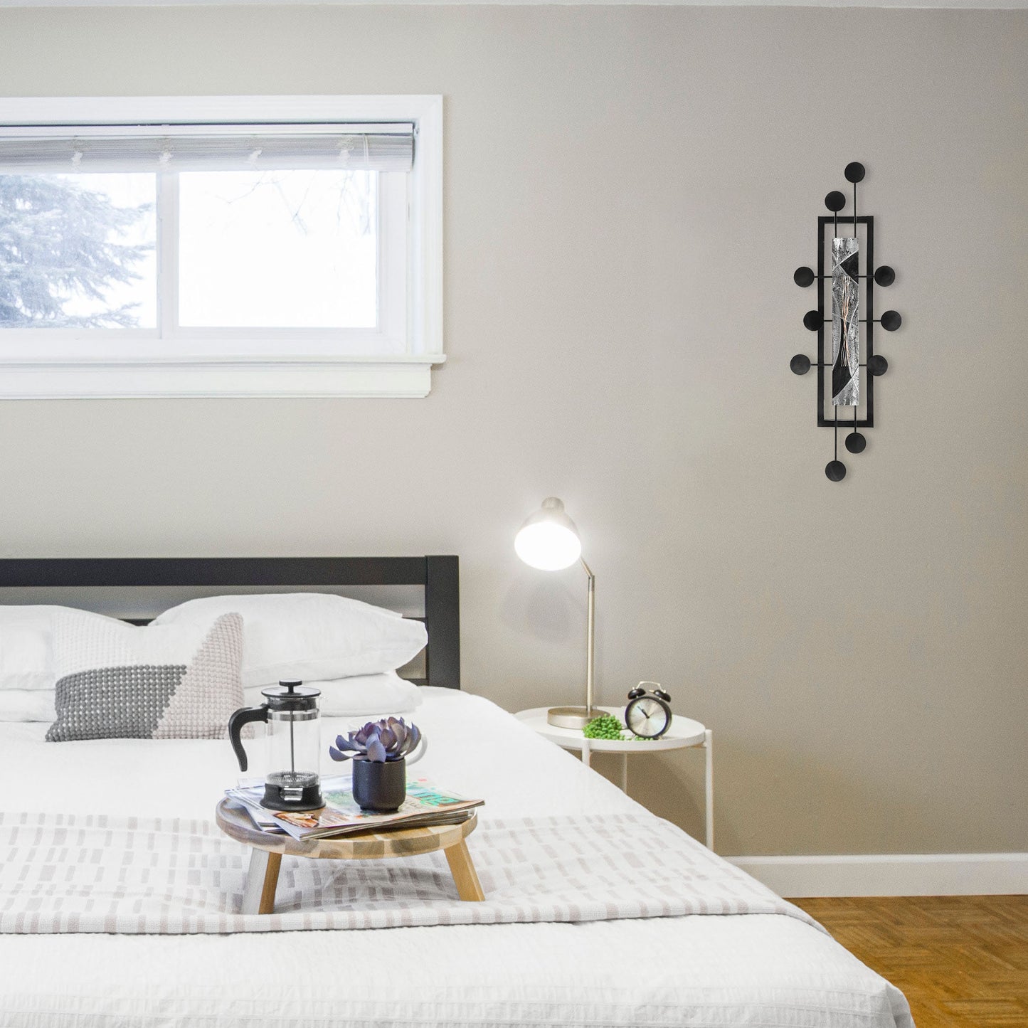 Space Hub Geometric Metal Wall Decor