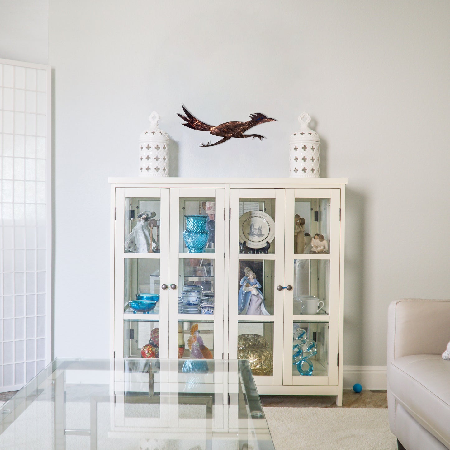 1600788487_roadrunnerinlivingroom
