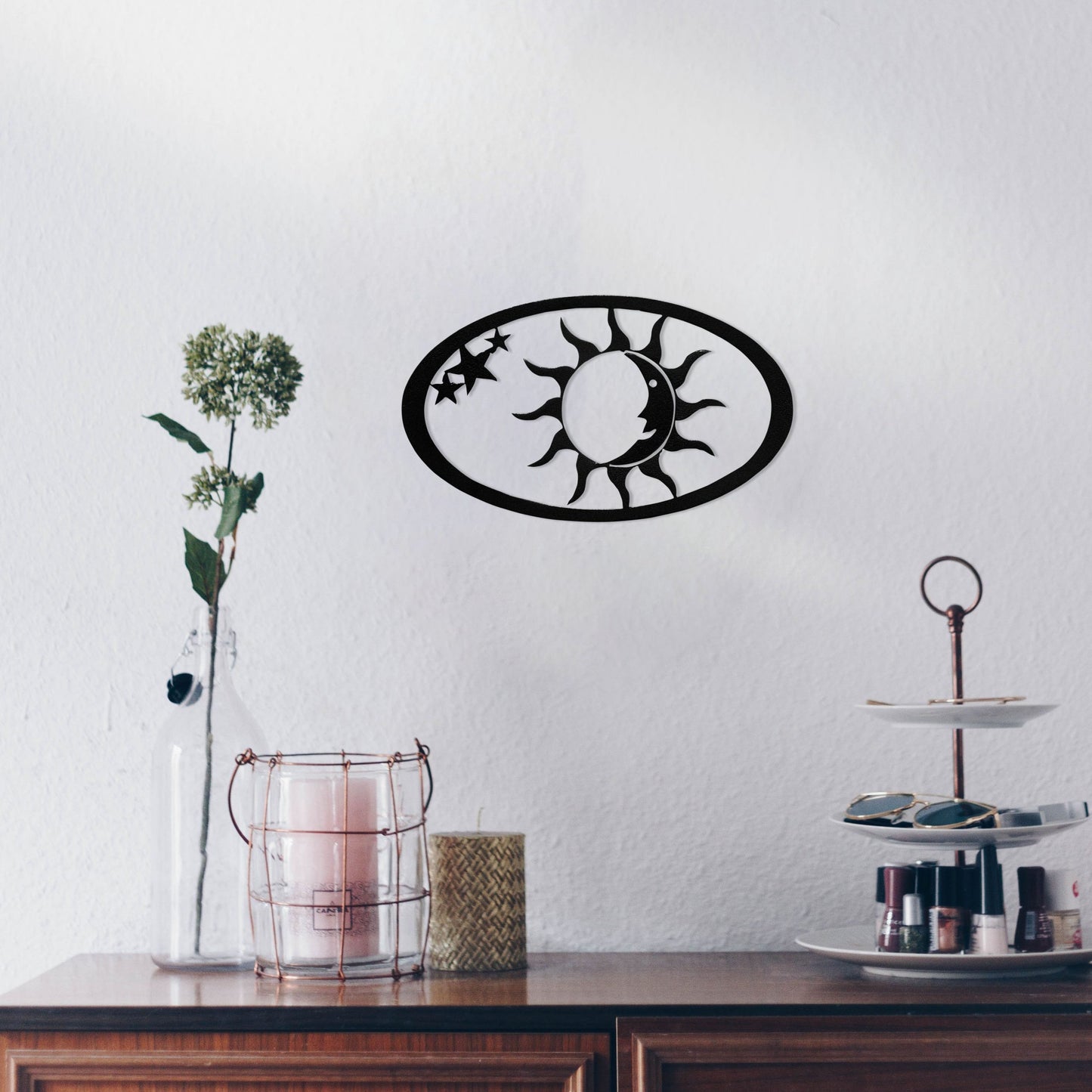 black-sun-oval-over-makeup-table-scaled