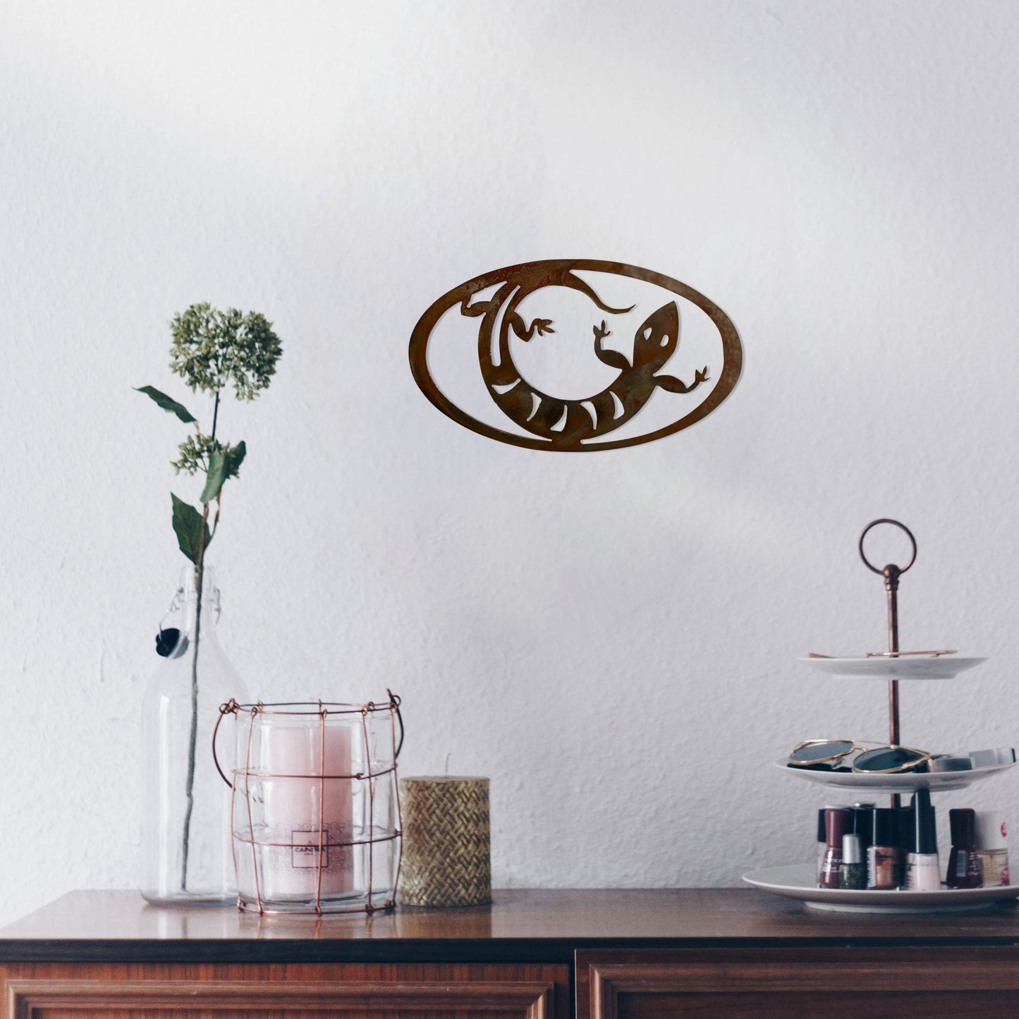 rust-lizard-oval-over-makeup-table-scaled